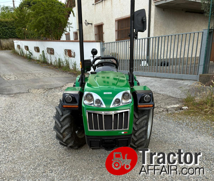 TRATTORE FRUTTETO FERRARI CROMO K40 RS 36 CV MOTORE KUBOTA 4 CILINDRI USATO PARI AL NUOVO ORE 494 ANNO 2017-PHOTO-2025-05-12-19-14-51 2.jpg